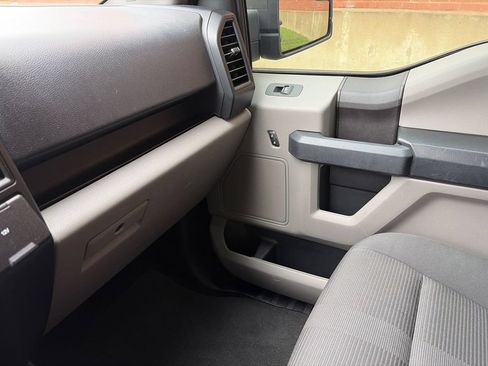 Used 2019 Ford F150 XL w/ Equipment Group 101A Mid AWD/4WD image 13
