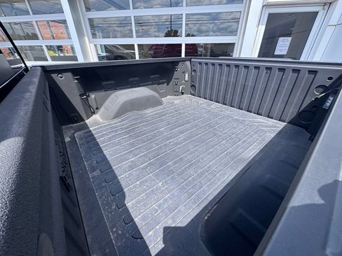 Used 2023 Chevrolet Silverado 1500 High Country w/ Technology Package AWD/4WD image 25