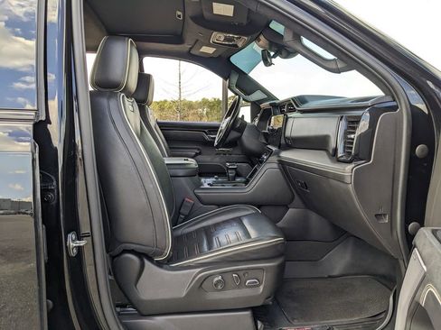 Used 2022 GMC Sierra 1500 AT4X image 53