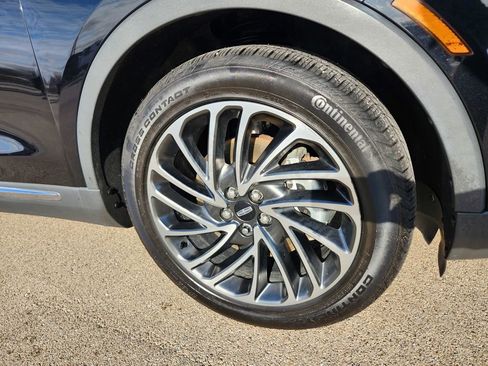 Used 2020 Lincoln Nautilus Reserve AWD/4WD image 46
