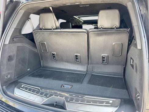 Used 2023 Cadillac Escalade Sport Platinum w/ LPO, ONYX Package AWD/4WD image 43
