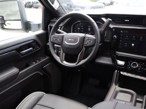 New 2026 GMC Sierra 2500 AT4X w/ AT4X AEV Edition AWD/4WD image 21