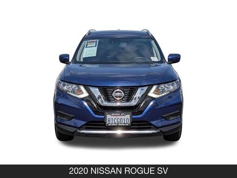 Certified 2020 Nissan Rogue SV FWD image 4