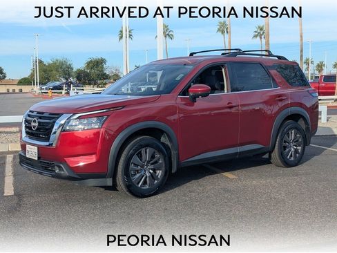 Certified 2024 Nissan Pathfinder SV w/ Lighting Package (N92) image 1