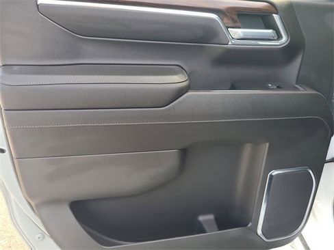 Used 2023 GMC Sierra 1500 SLT w/ SLT Premium Plus Package image 31