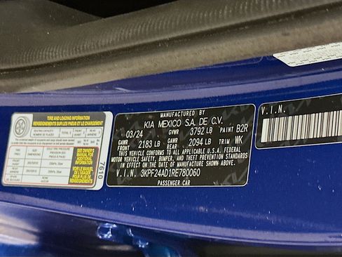 Used 2024 Kia Forte LXS FWD image 12