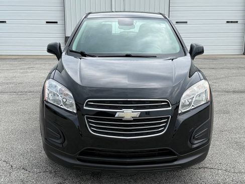 Used 2016 Chevrolet Trax LS w/ LPO, Protection Package FWD image 2