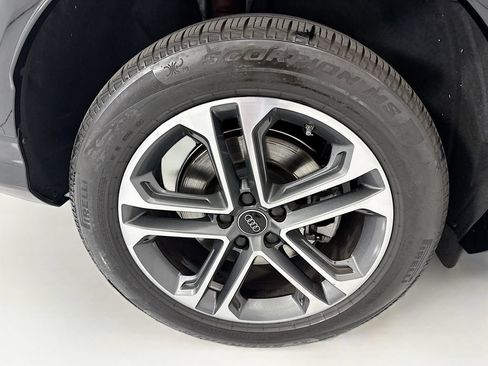 Certified 2025 Audi Q5 Premium w/ Premium Plus AWD/4WD image 32