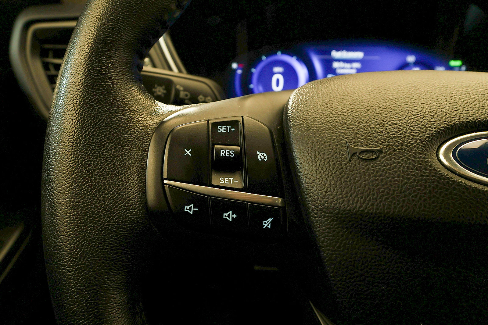 Used 2020 Ford Escape SE Sport AWD/4WD image 28