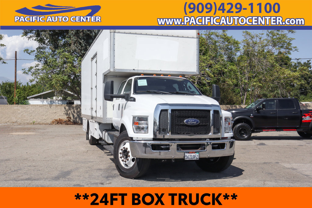 Used 2019 Ford F650 2WD Crew Cab Super Duty image 1