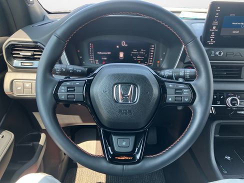 Certified 2026 Honda Passport TrailSport Elite image 13