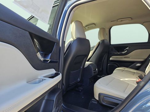 New 2026 Lincoln Corsair Premiere AWD/4WD image 23