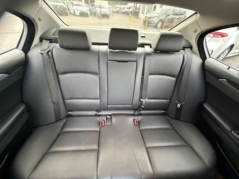 Used 2016 BMW 528i Sedan RWD image 12