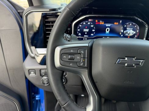 Used 2025 Chevrolet Silverado 1500 LT Trail Boss w/ LT Trail Boss Premium Package image 18