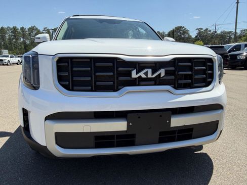 Used 2025 Kia Telluride S image 24