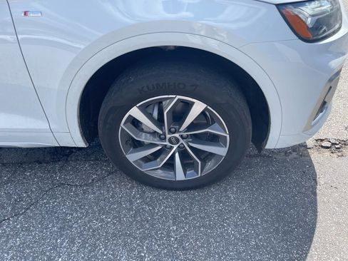 Used 2023 Audi Q5 2.0T Premium w/ Convenience Package image 7