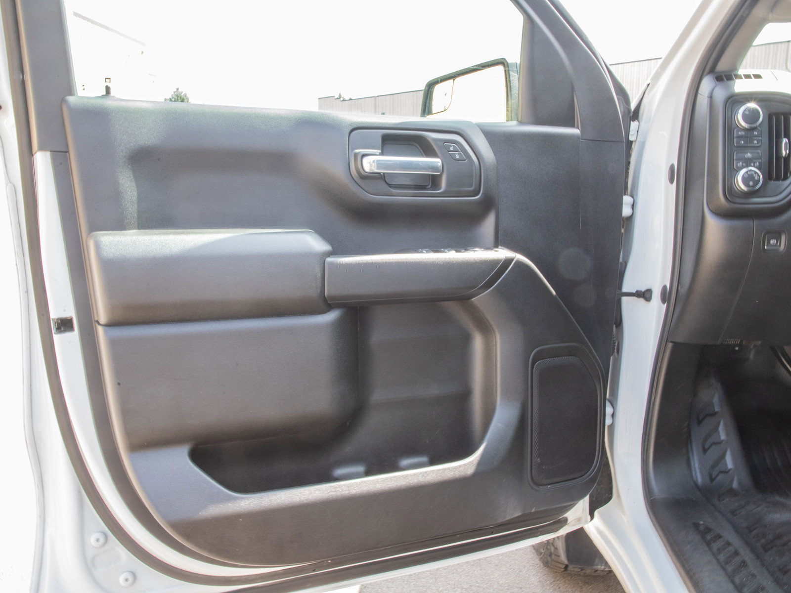 Used 2023 GMC Sierra 1500 Pro w/ Pro Value Package AWD/4WD image 19