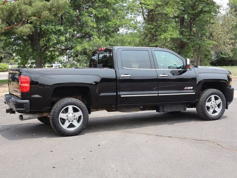 Used 2016 Chevrolet Silverado 2500 LTZ w/ Duramax Plus Package AWD/4WD image 4
