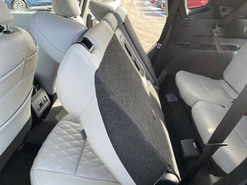 Used 2023 Mitsubishi Outlander SEL image 19