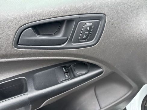 Used 2019 Ford Transit Connect XL image 17