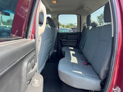 Used 2014 RAM 1500 ST w/ SXT Appearance Group AWD/4WD image 16