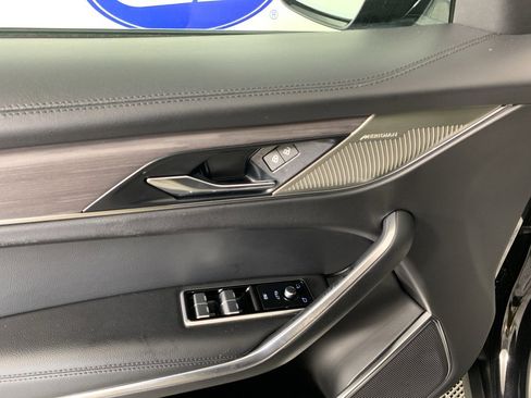 Used 2022 Jaguar F-PACE S image 15