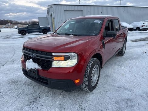 Used 2024 Ford Maverick XLT w/ Equipment Group 300A Standard image 3
