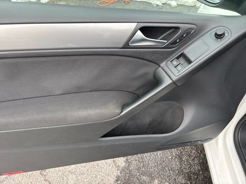 Used 2013 Volkswagen Golf 2.5L PZEV 2dr Hatchback 6A w/ image 16