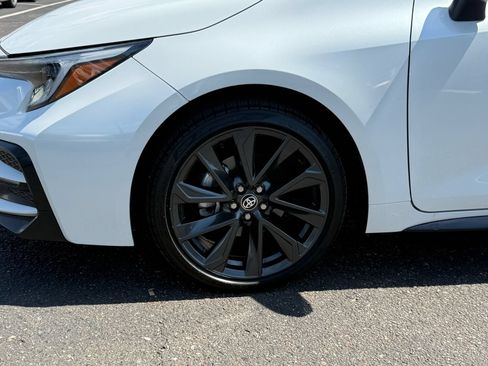 Used 2025 Toyota Corolla SE FWD image 11