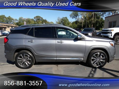 Used 2019 GMC Terrain Denali w/ Advanced Safety Package image 4