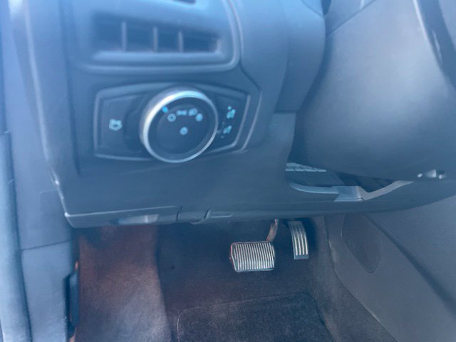 Used 2018 Ford Focus SE w/ Interior Protection Package FWD image 22