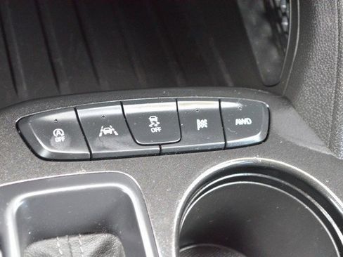 Used 2025 Chevrolet TrailBlazer LT image 29