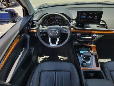 Used 2023 Audi Q5 2.0T Premium w/ Convenience Package AWD/4WD image 9