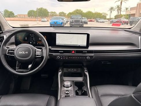 Used 2025 Kia Sorento EX w/ EX Panoramic Sunroof Package AWD/4WD image 14