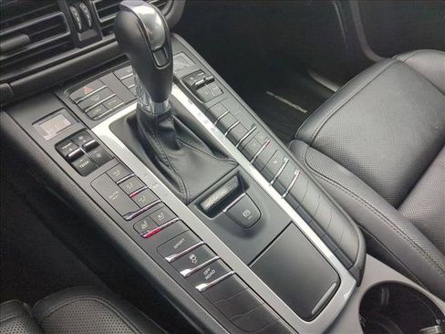 Used 2020 Porsche Macan S image 12