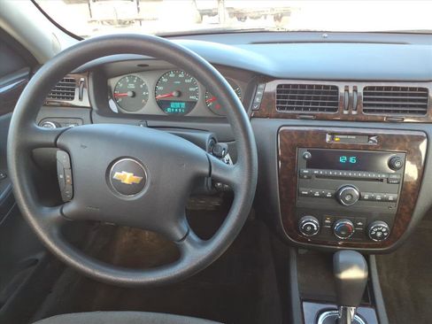 Used 2014 Chevrolet Impala Limited LS image 14