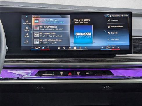 Used 2025 BMW 760i xDrive w/ Executive Package AWD/4WD image 15