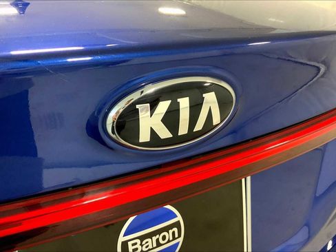 Used 2019 Kia Forte LXS image 29