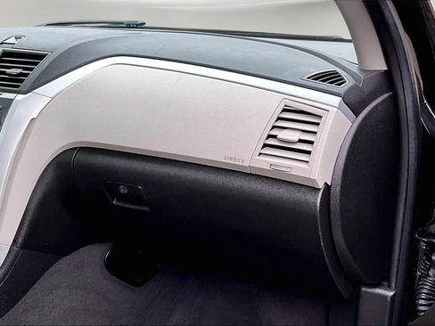 Used 2012 Chevrolet Traverse LTZ image 25