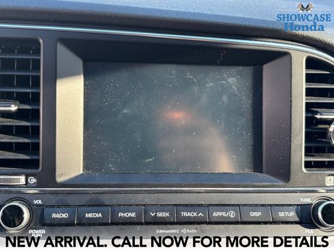 Used 2017 Hyundai Elantra SE image 8