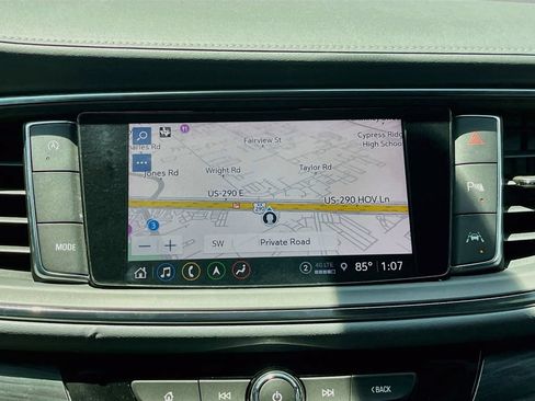 Used 2023 Buick Enclave Essence w/ Experience Buick Package FWD image 13