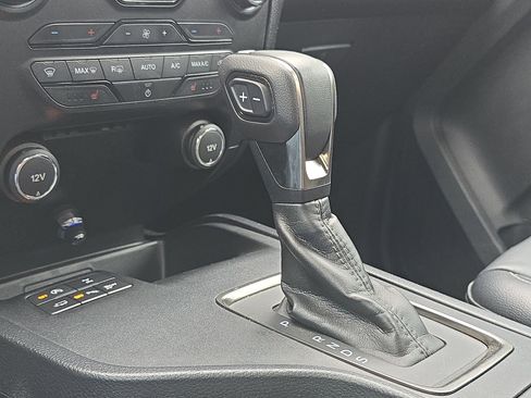 Used 2019 Ford Ranger Lariat w/ Black Appearance Package image 20