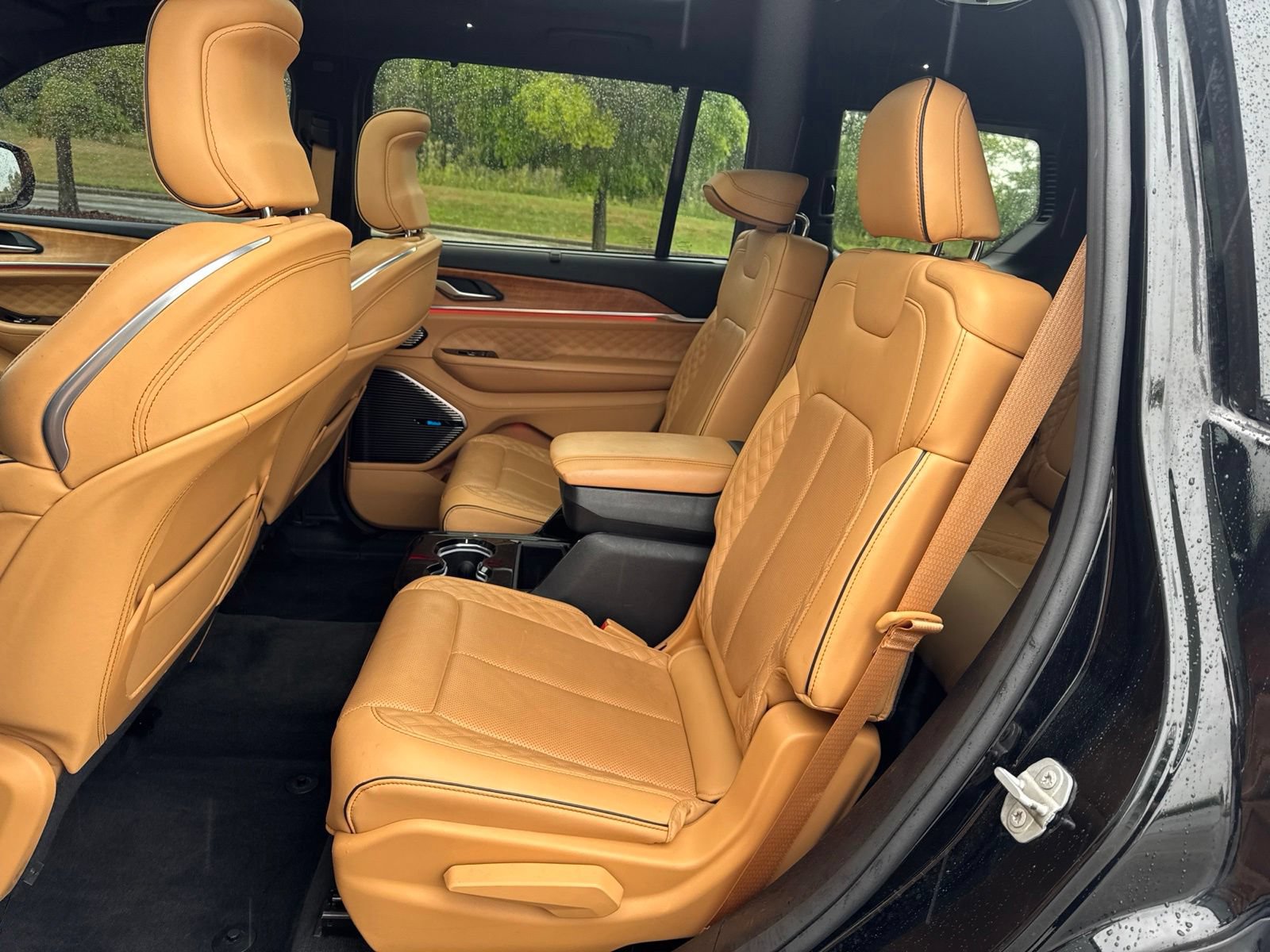 Used 2021 Jeep Grand Cherokee L Summit AWD/4WD image 18