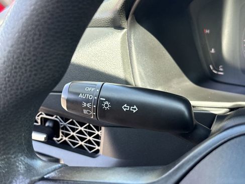 Used 2023 Honda Accord EX image 31