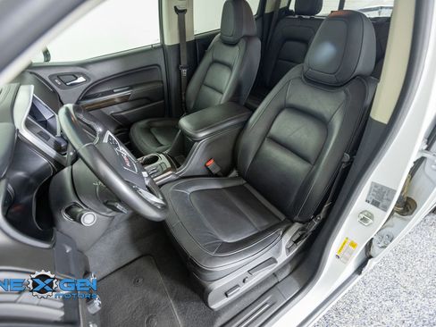 Used 2022 GMC Canyon Elevation w/ Elevation Premium Package AWD/4WD image 24