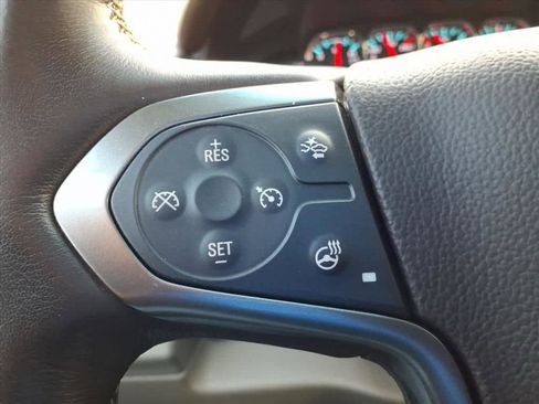 Used 2019 Chevrolet Suburban Premier w/ RST 6.2L Performance Edition image 26