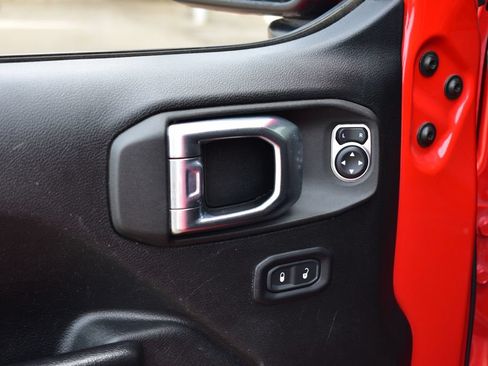 Used 2021 Jeep Wrangler Unlimited Sport AWD/4WD image 14