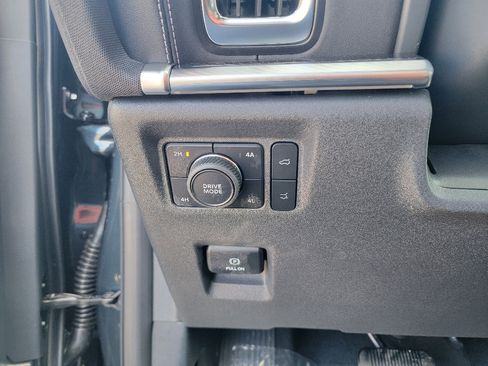 New 2026 Ford Expedition Max Platinum image 16