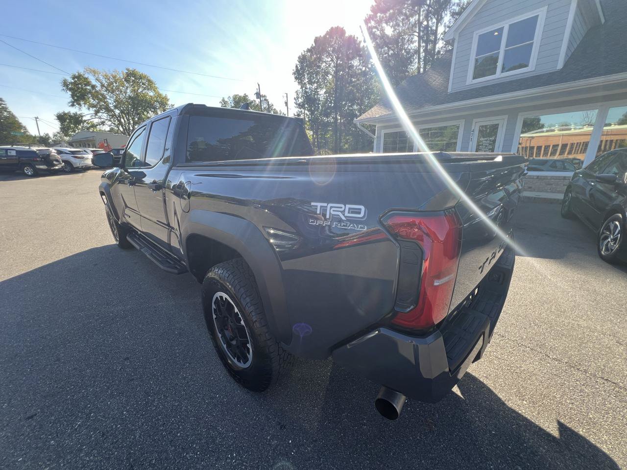 Used 2024 Toyota Tacoma TRD Off-Road AWD/4WD image 3