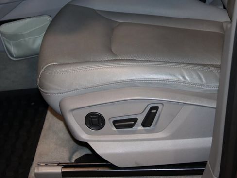 Used 2021 Audi Q7 3.0T Prestige w/ Prestige Package image 37